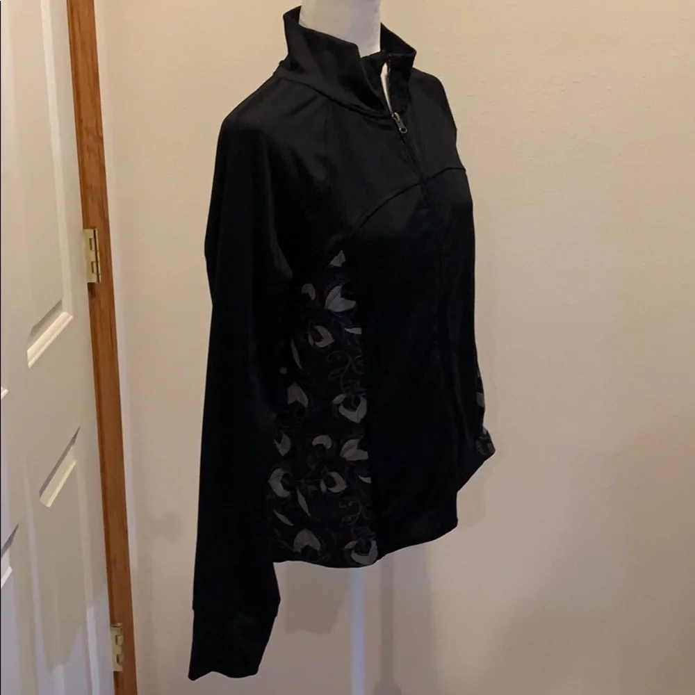 TEK Gear sweat jacket. Black W/ gray floral insets​​​​​​​​​​​​​​​​​​​​